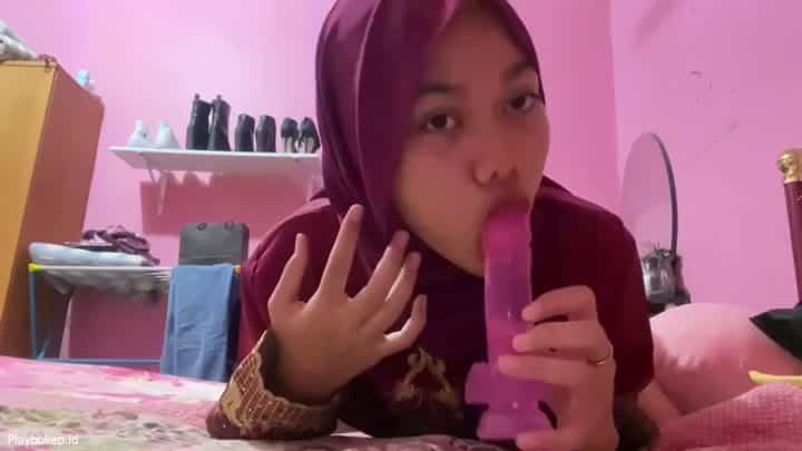 Pelajar SMP Clara Pulang Kondangan Colmek