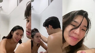 Amoy Cantik Ngentot Crot di Muka