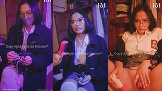 Kelas Malam Cosplay SMA Sekolah Bawa Dildo