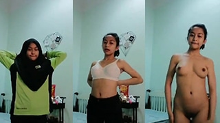 Bocil Jilbab SMP di Sebar Mantan