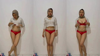Hijab Auyiya Viral Mainin Nenen